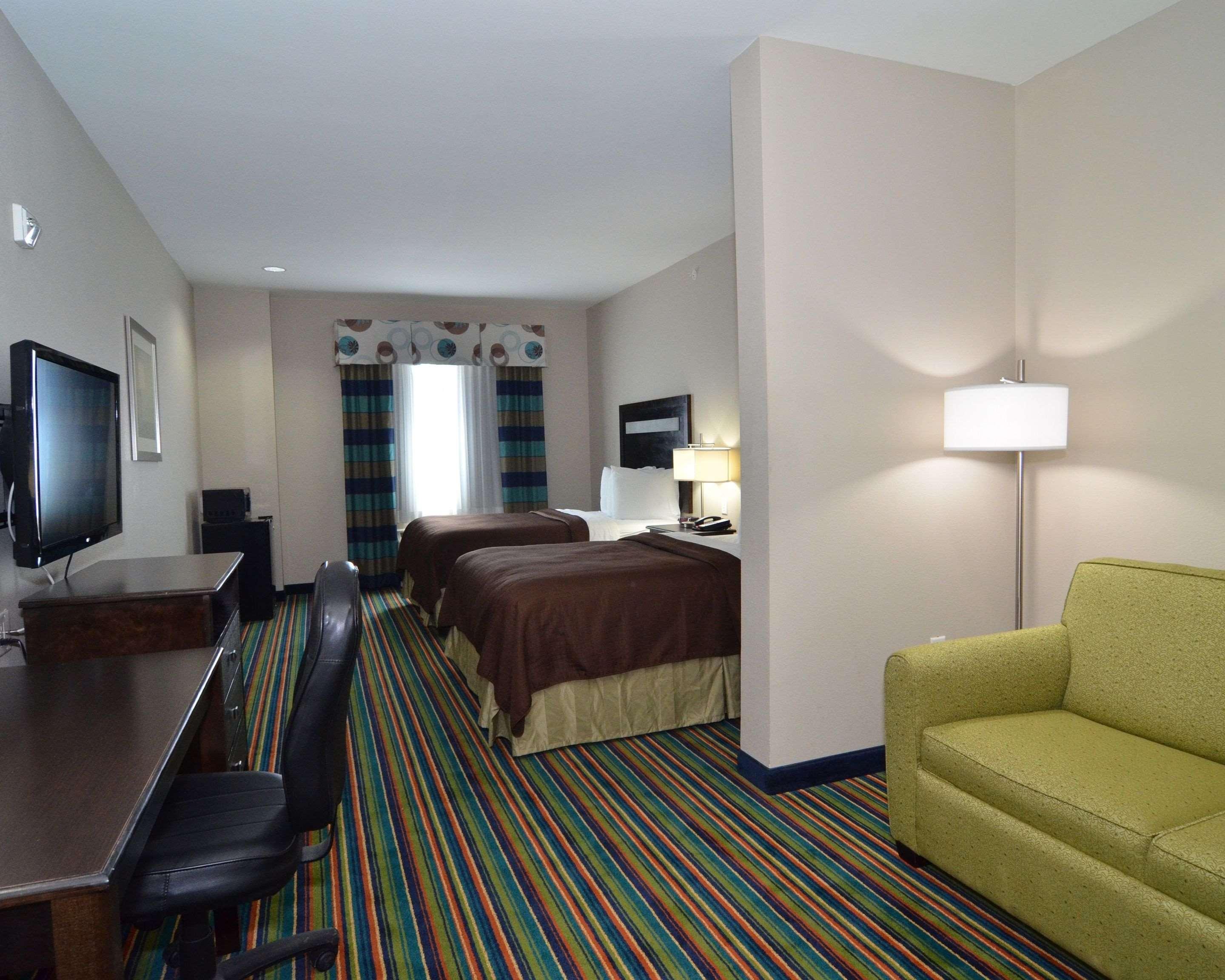 Quality Inn & Suites Kenedy - Karnes City Экстерьер фото