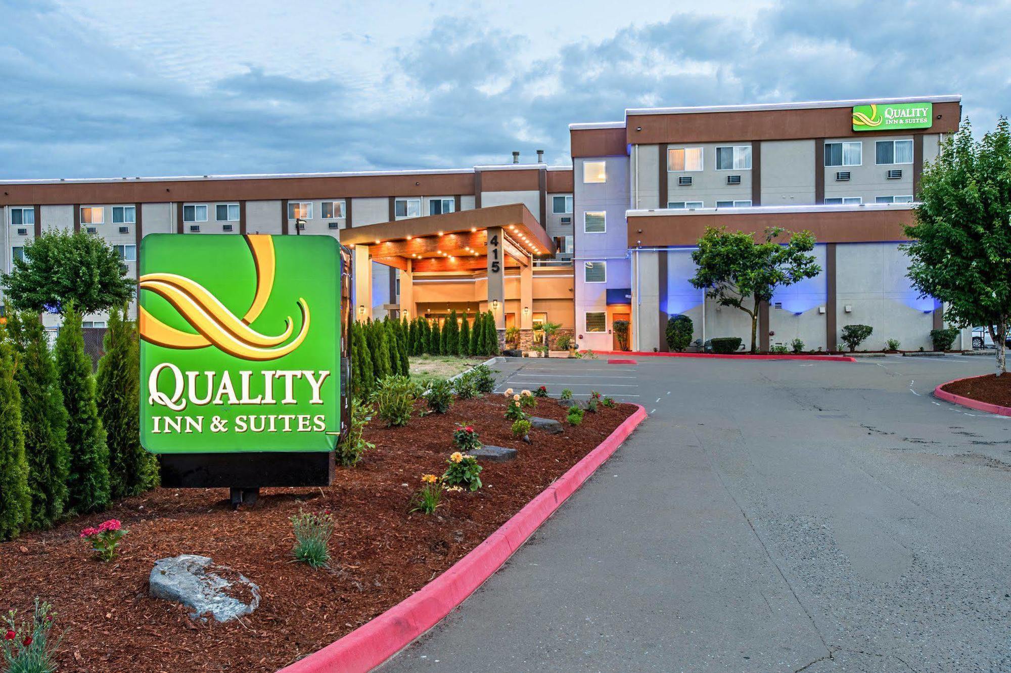Quality Inn & Suites Kenedy - Karnes City Экстерьер фото