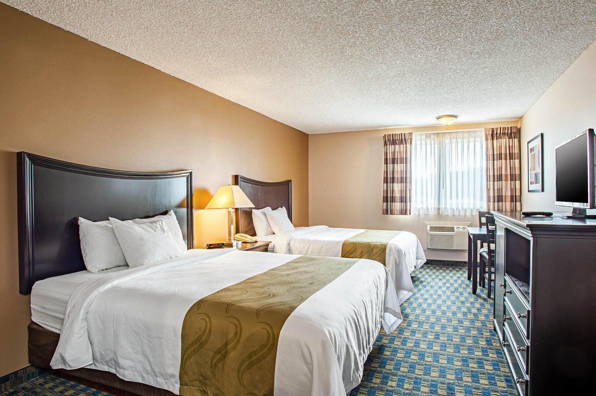 Quality Inn & Suites Kenedy - Karnes City Экстерьер фото